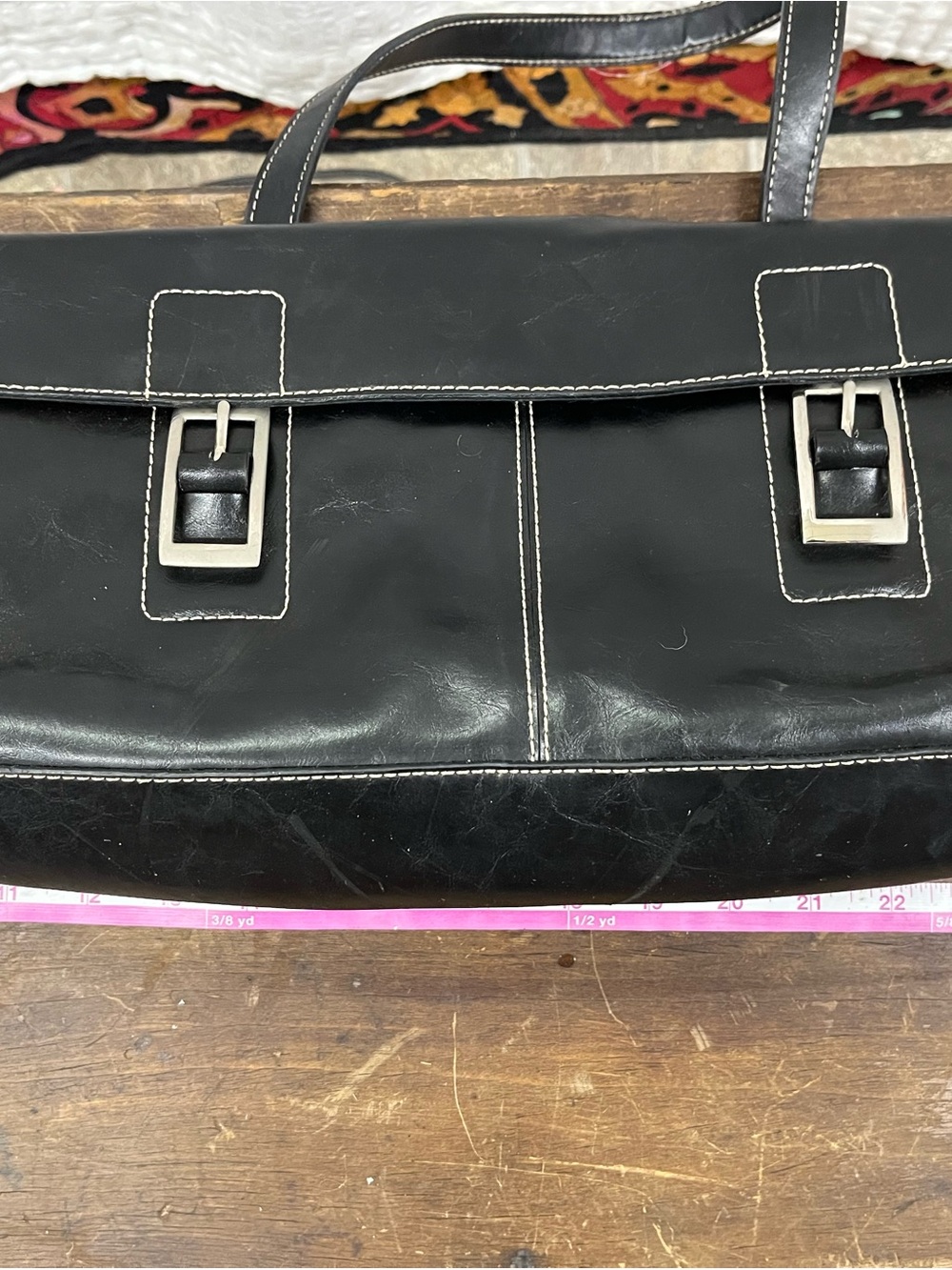 Kenneth Cole Reaction Black Purse with Contrast Stitching